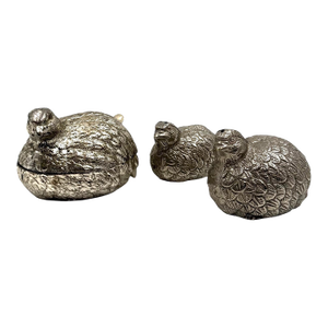 1970s. Hollywood Regency Silver-Plate Quails Shaped Salt and Pepper, Gucci Italy - 3 pcs