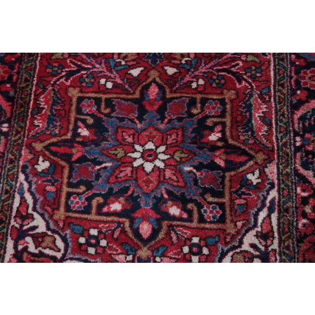 Middle Eastern Rug from Heriz For Sale - Image 4 of 8