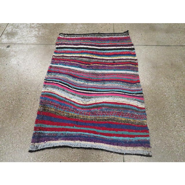 Galerie Shabab Collection Mid-20th Century Persian Flatweave Kilim Rug For Sale - Image 4 of 10