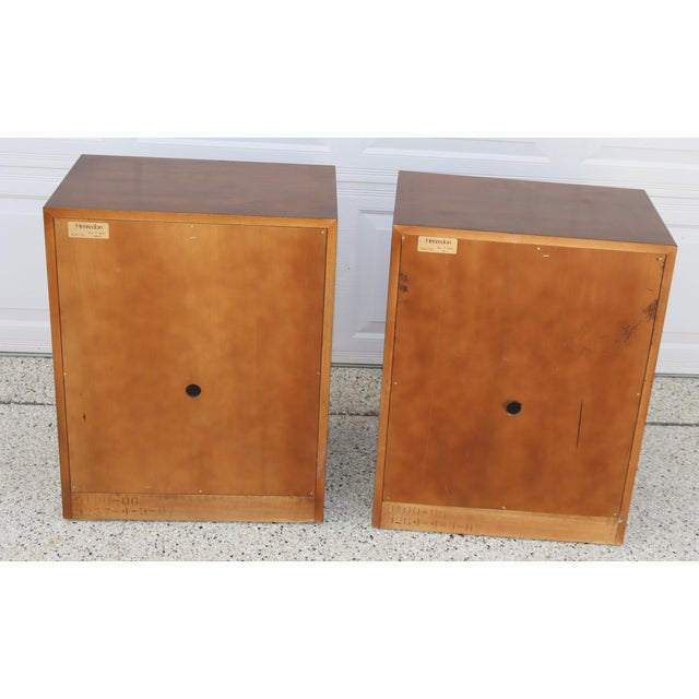 Pair of Vintage Henredon Campaign-Style Nightstands/End Tables For Sale - Image 10 of 10