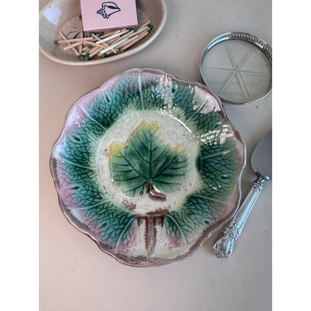 Army Green Majolica Leaf Plate For Sale - Image 8 of 8