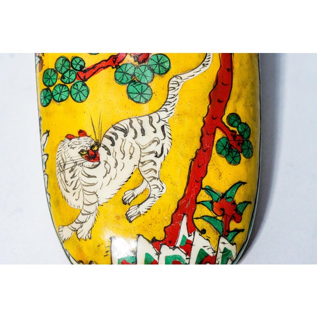 Colorful Hand Painted Antique Lacquer Asian Chinese Tiger Eyeglass Spectacle Case Chinoiserie Home Decor For Sale In New York - Image 6 of 15