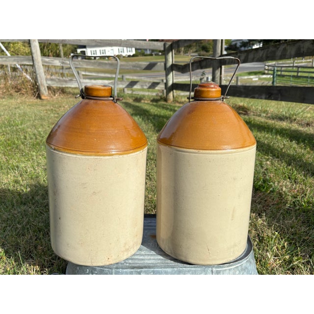 Whiteway's Devon Cyder - A Pair of Early 30th C. Pottery Serving Jugs For Sale - Image 6 of 12