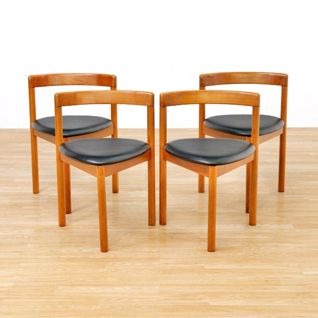 1960s Roundette Dining Table and Chairs by Hans Olsen for Frem Rojle For Sale - Image 12 of 16