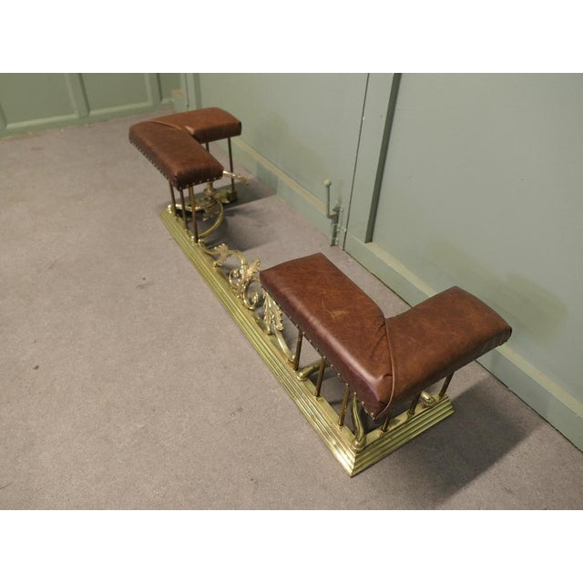 Art Nouveau Brass Club Fender, 1900 For Sale - Image 4 of 8