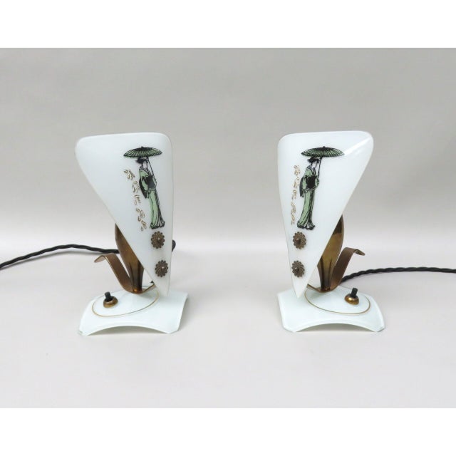 Mid-Century Modern Japanese Dainty Table Lamps, 1950s, Set of 2 For Sale - Image 3 of 18