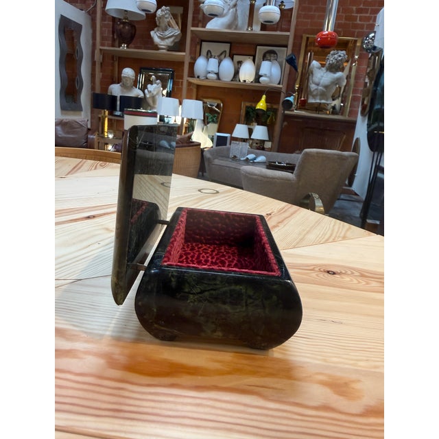 Modern Sculptural Green Marble Box For Sale - Image 3 of 7