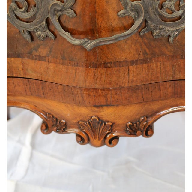 Chippedal Bedside Tables in Wood, 1970s, Set of 2 For Sale - Image 6 of 17