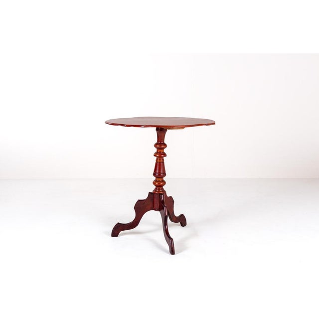 Antique Mahogany Tripod Table: Scalloped Edge Wine Table, 1890s For Sale - Image 5 of 9