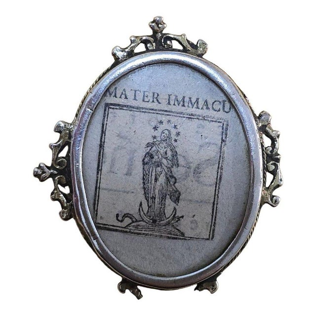 Antique Reliquary in Silver, 1780 For Sale - Image 4 of 8