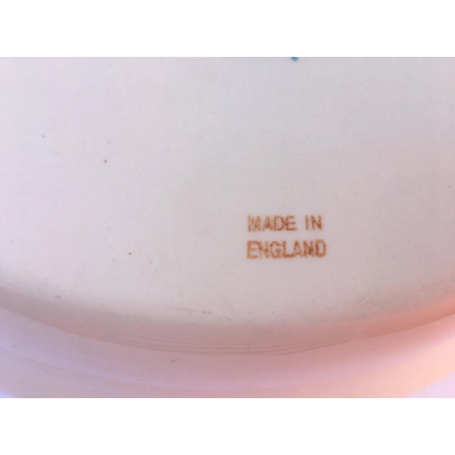 Délicate Beautiful Design for This Oval Royal Mayott Staffordshire Ceramic Vintage Serving Dish. For Sale In Los Angeles - Image 6 of 7