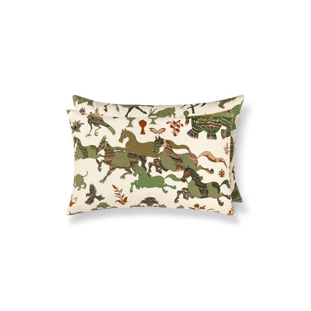 Scalamandré is a heritage American textile brand rooted in luxury and high-end design since its inception in 1929. Founder...