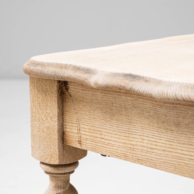 Wood 20th Century French Oak Nesting Tables With Barley Twist Legs - Set of 3 For Sale - Image 7 of 18