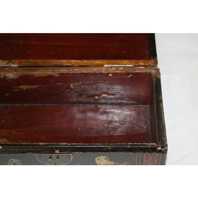 Hand Painted Vintage Chinese Jewelry Box For Sale - Image 12 of 12