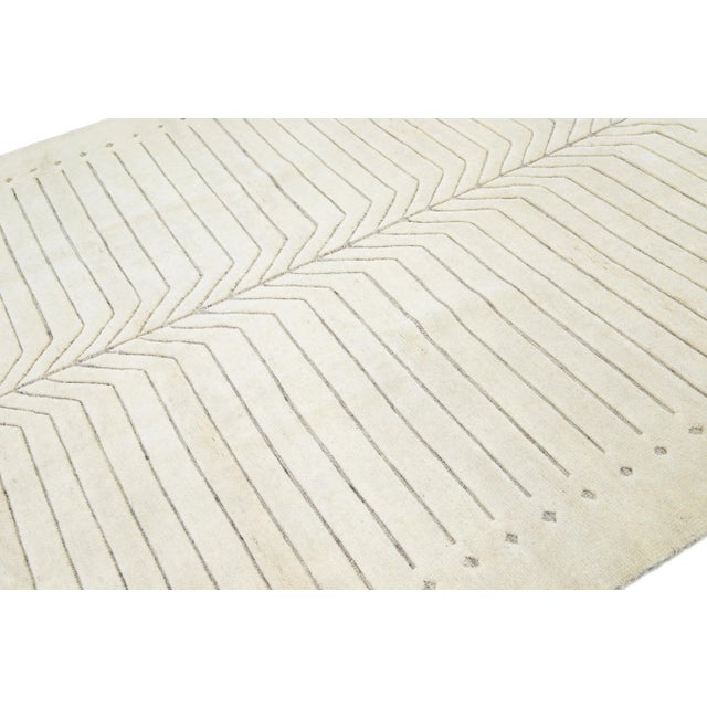 Modern Minimalist Moroccan Style Wool Rug Handmade in Ivory For Sale In New York - Image 6 of 7