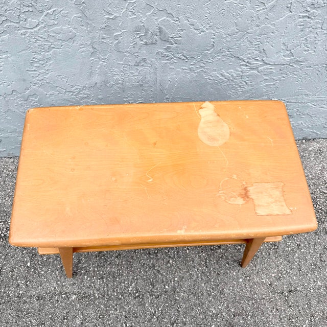Mid-Century Modern Heywood-Wakefield Two-Tier Mid-Century Modern Side Table For Sale - Image 3 of 5