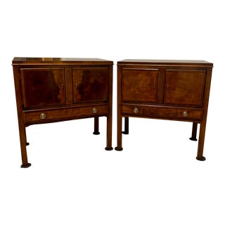 Henredon Aston Court Mahogany Chippendale Nightstands - a Pair For Sale