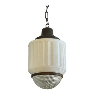 1930s Skyscraper Wedding Cake Pendant Light For Sale