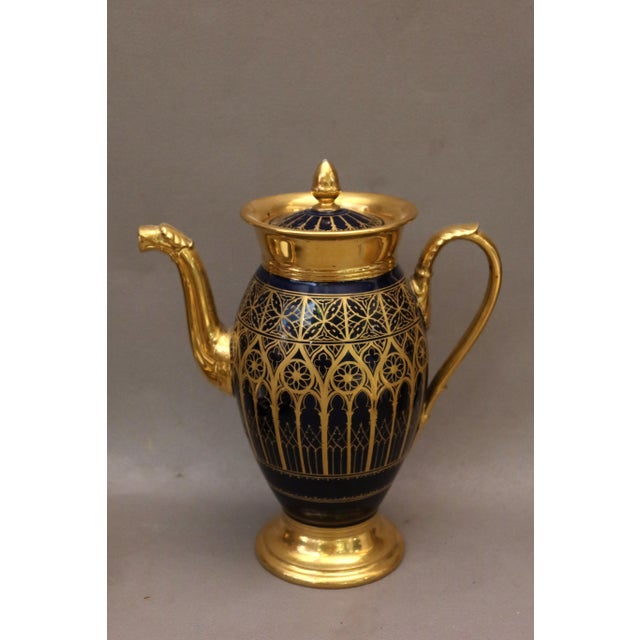 Blue 19th Century Paris Porcelain Ewer For Sale - Image 8 of 8