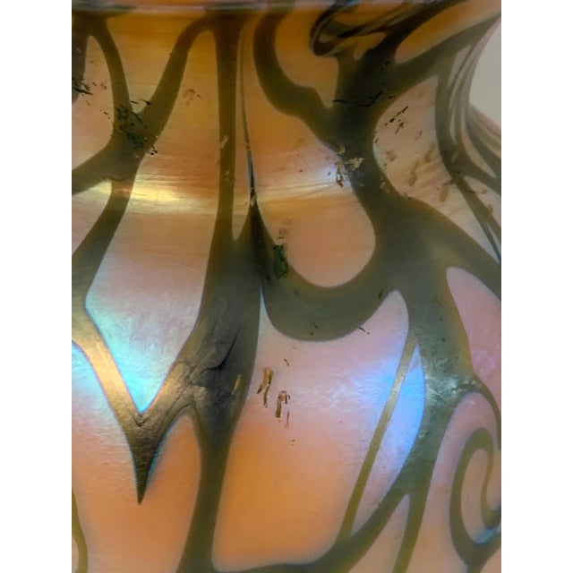 A nice piece of art glass by Durand in the King Tut pattern. It is a nice piece of glass but unfortunately has been...