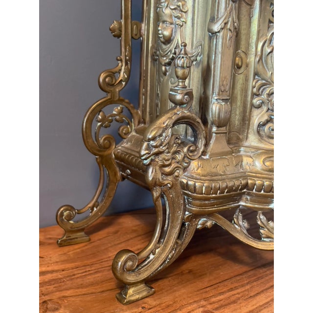 1900’s Beautiful Large French Brass Mantel Clock For Sale - Image 11 of 13