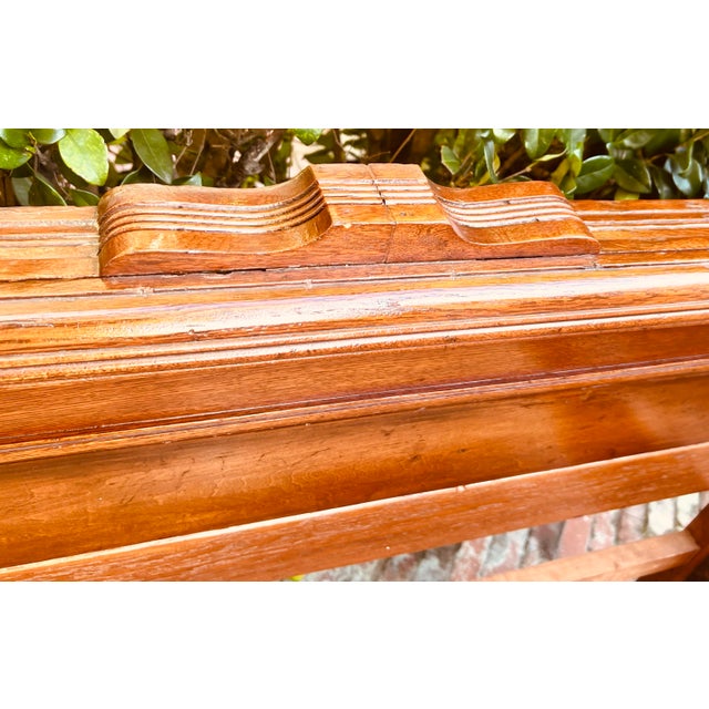 This beautifully crafted vintage American red oak full-size bed frame embodies the enduring appeal of early-20th-century...