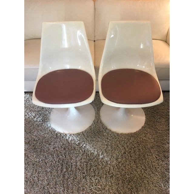 Mid-Century Modern 1960s Vintage Krueger Tulip Chair For Sale - Image 3 of 7