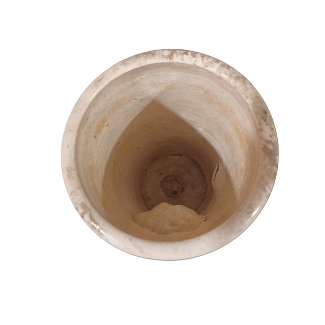 Off-white Pair of Early 20th Century Makuzu Kozan Style Earthenware Cache Pots For Sale - Image 8 of 11