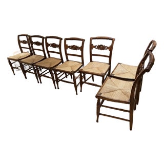 7 Antique Hitchcock Style Chairs in Excellent Condition For Sale