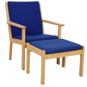 Set of GE284 Chair with Ottoman in Blue Fabric by Hans Wegner, 2000s