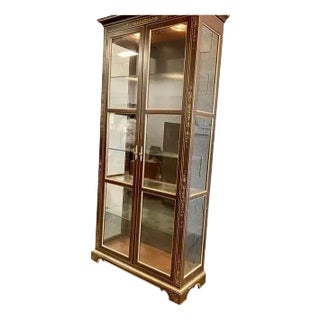 Late 20th Century Illuminated Chinoiserie Display Cabinet For Sale