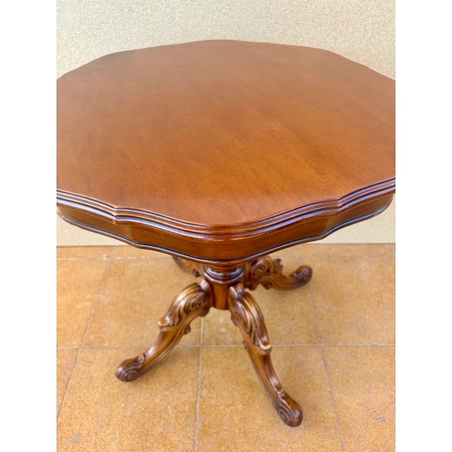 20th Century Spanish Carved Wood Pedestal Side Table, 1950 For Sale - Image 10 of 16