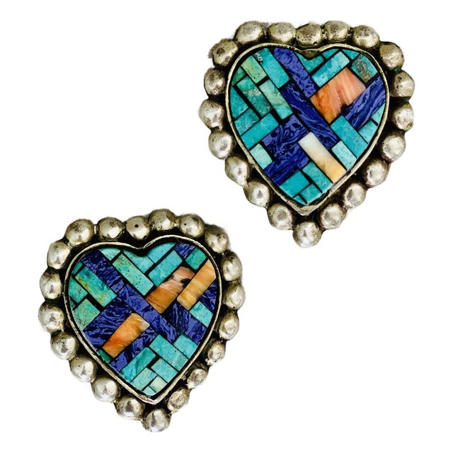 Early Vintage 1980’s Dian Malouf Oxidized Sterling Heart Earrings With Turquoise, Sugilite, & Spiny Oyster Mosaic Center & Beaded Silver Surround For Sale