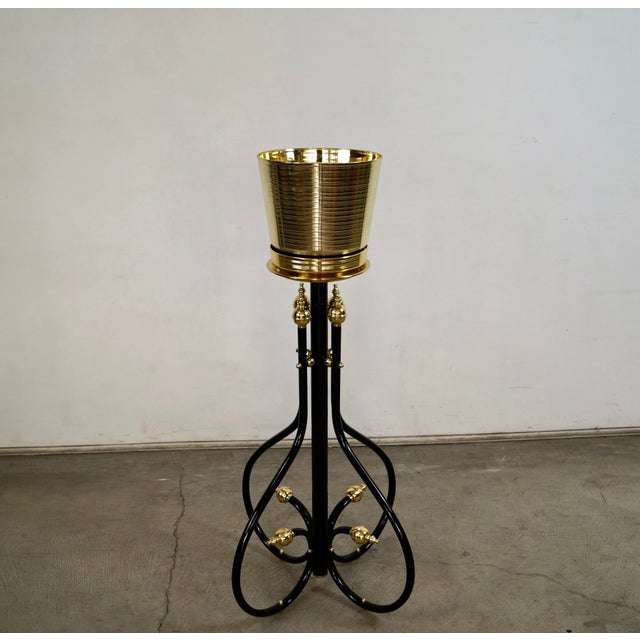 Hollywood Regency 1980’s Hollywood Regency Black & Brass Plant Stand & Planter For Sale - Image 4 of 12
