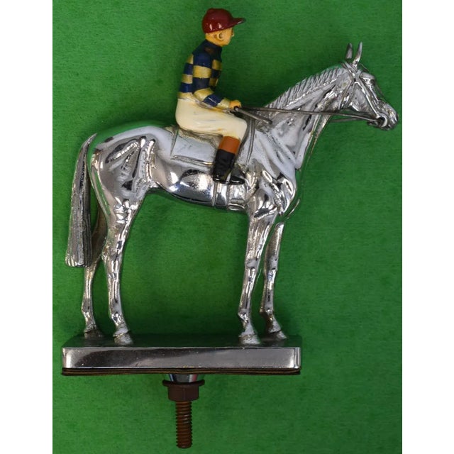 Sz: 5 3/8"H x 5"W x 1 1/4"D Provenance: The Susie Hilfiger Collection From "Point of View", the historic $27M/ 10 bd/ 10...