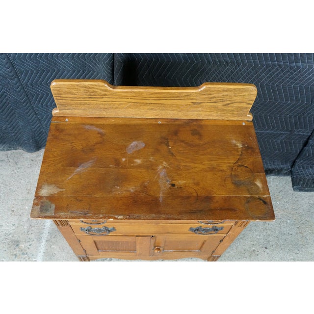 Late 19th Century Antique American Victorian Oak Washstand Commode Chest Cabinet Backsplash For Sale - Image 5 of 18