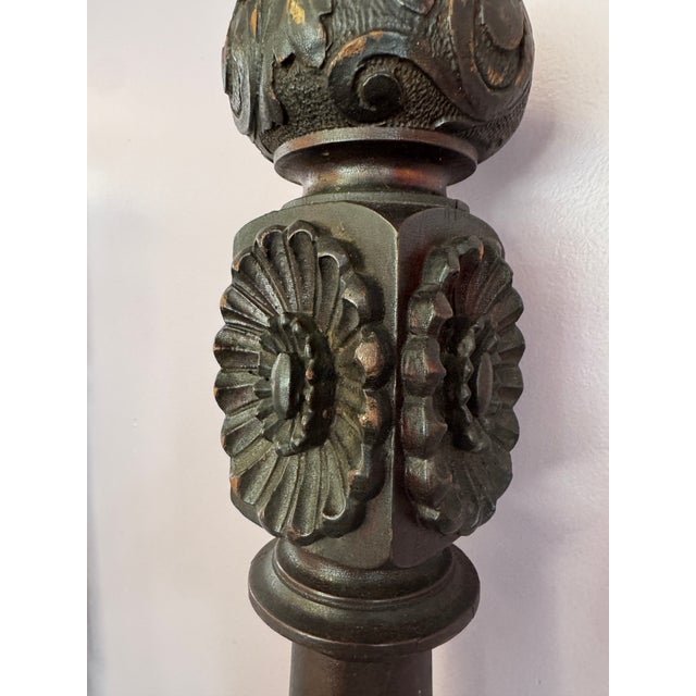 19th Century American Empire Table With Pedestal Base and Clawfeet For Sale - Image 10 of 17
