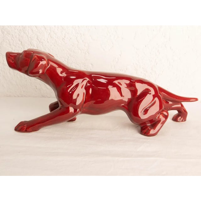 1960s French Ceramic Red Statue English Setter on the Prowl in the style of Saint Clément, 1960 For Sale - Image 5 of 12