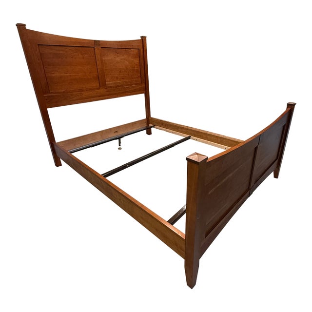 Late 20th Century Harden Solid Cherry Full-Size Bed Frame For Sale