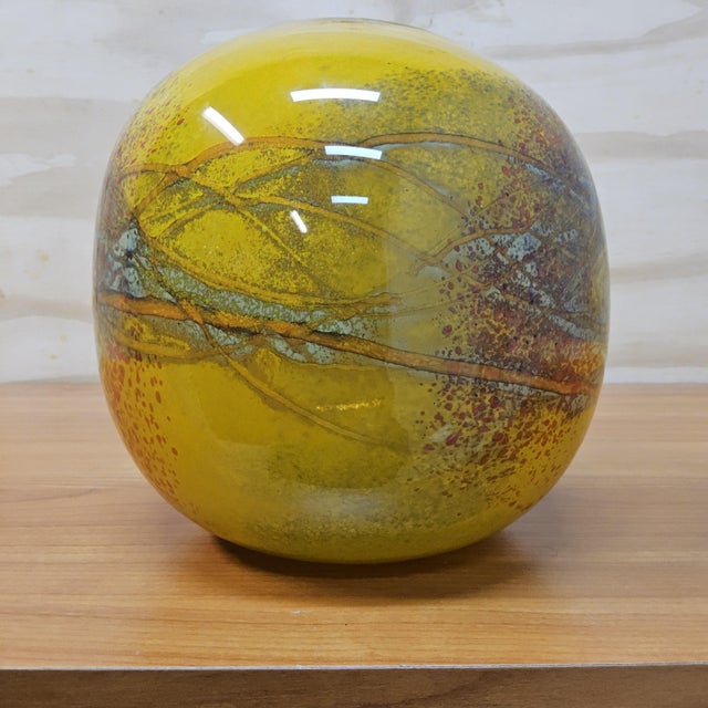 2000 - 2009 Mouth-Blown Studio Glass Vase in Yellow Tones attributed to Ioan Nemtoi, 2000s For Sale - Image 5 of 18