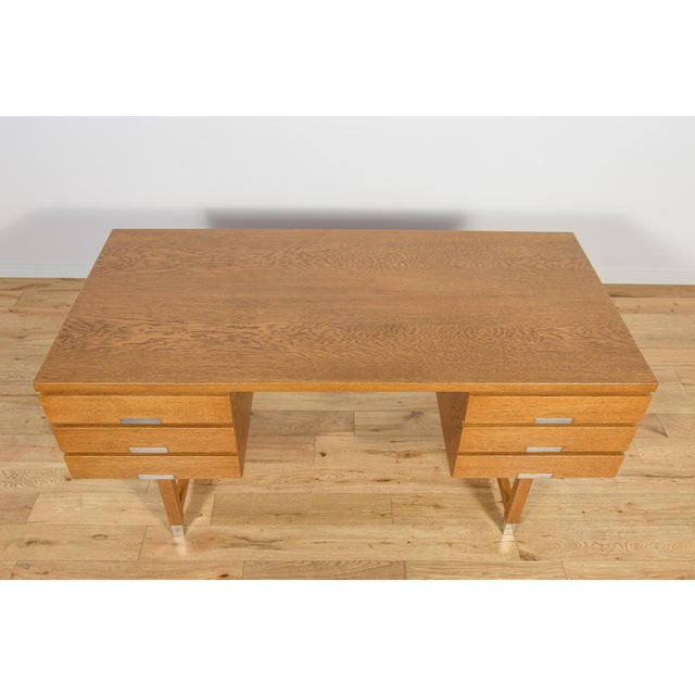 Mid-Century Modern Oak Desk from Eigil Petersens Møbelfabrik, Denmark, 1970s For Sale - Image 6 of 18