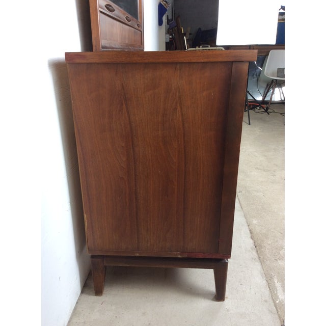 Mid Century Modern Lowboy Dresser With Mounted Mirror by Thomasville For Sale - Image 17 of 18