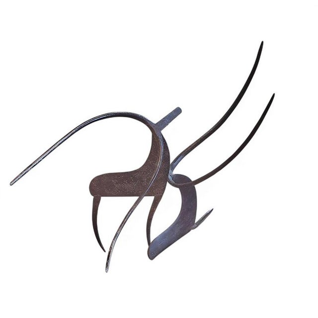 Beautiful iron sculpture signed ajp / levens 1960s jean pierre augier . Beautiful iron sculpture 45 x 45 cm.