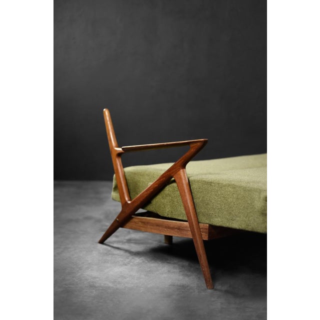 Vintage Danish Three-Seater Z-Sofa by Poul Jensen for Selig Furniture, 1950s For Sale - Image 17 of 18