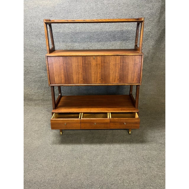 1950s Vintage Mid Century Bookcase by Saginaw For Sale - Image 4 of 5