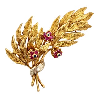 1950s 18k Gold Ruby and Sapphire Leaf Spray Brooch For Sale