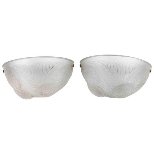 Frosted Glass Dahlia Sconces by René Lalique, 1921, Set of 2 For Sale - Image 6 of 6