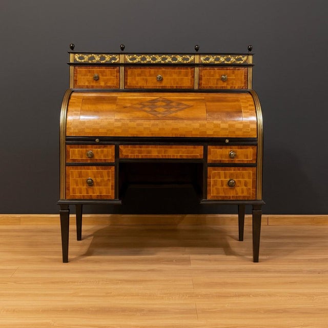 Louis XVI Marquetry Cylinder Desk For Sale - Image 9 of 9