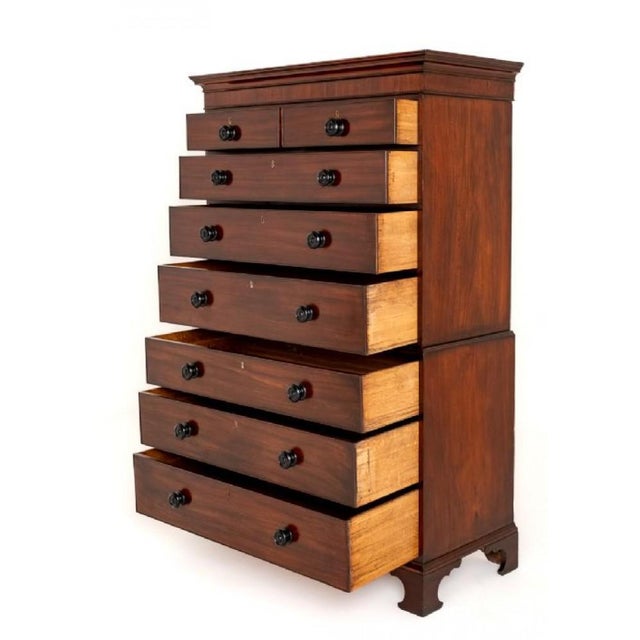 2000 - 2009 Georgian Mahogany Chest of Drawers For Sale - Image 5 of 9