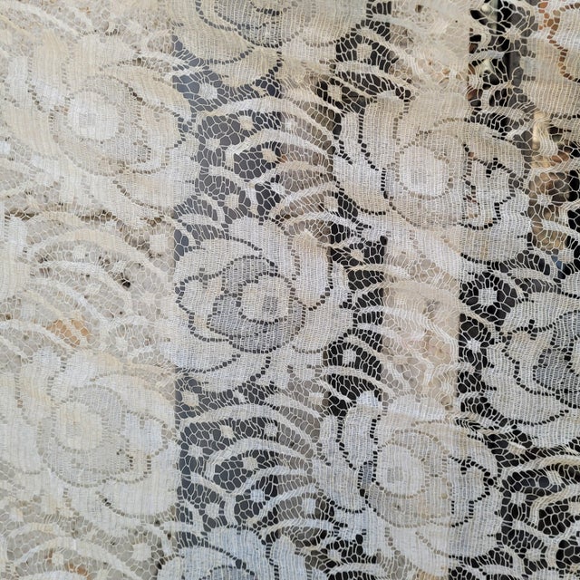 White Lace Mantilla, Spain, 1930s For Sale - Image 18 of 18